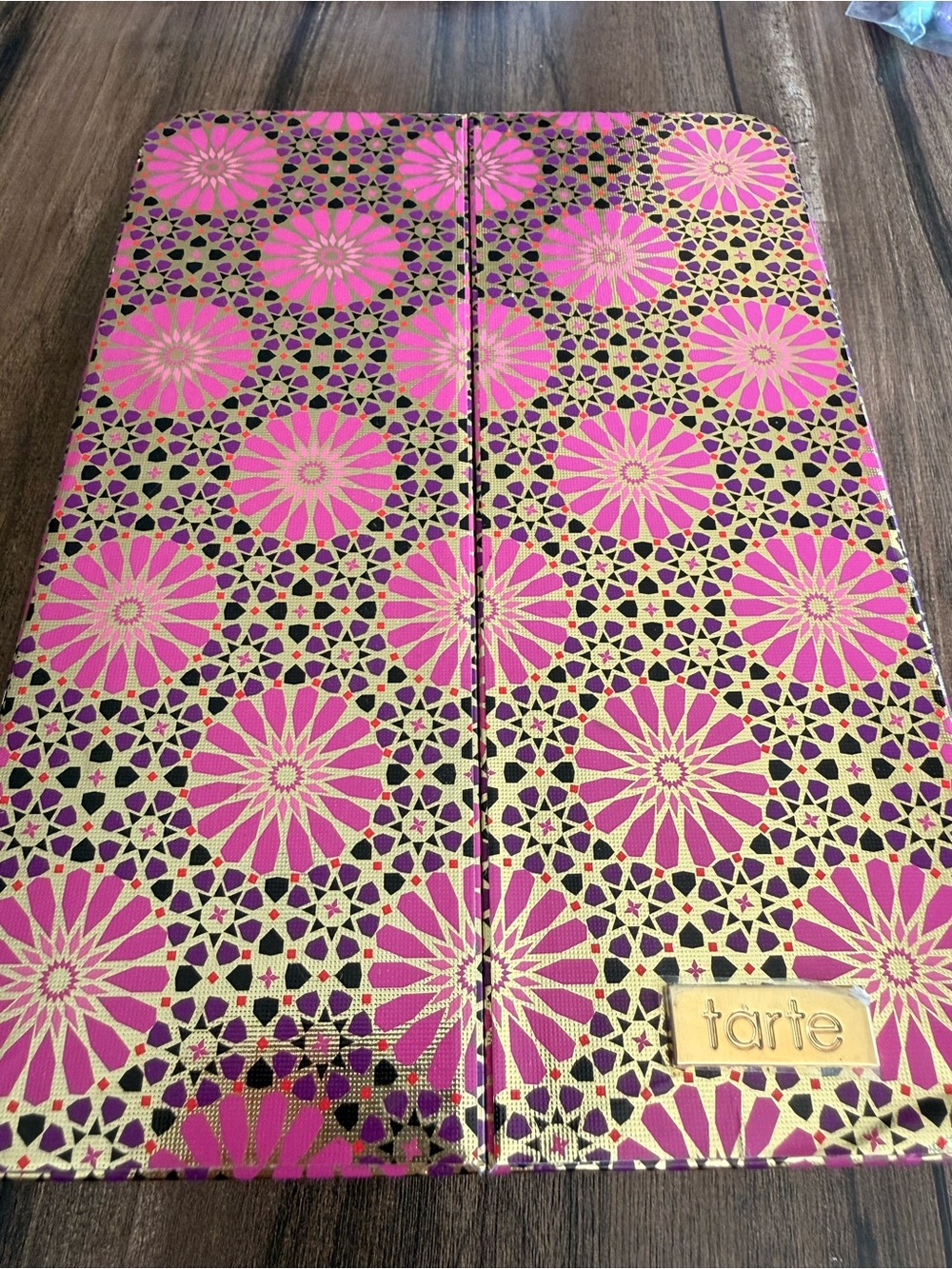 Tart Treasure Box‎ Collectors Make Up Pallet Eyeshadow, Bronzer, Highlighter +